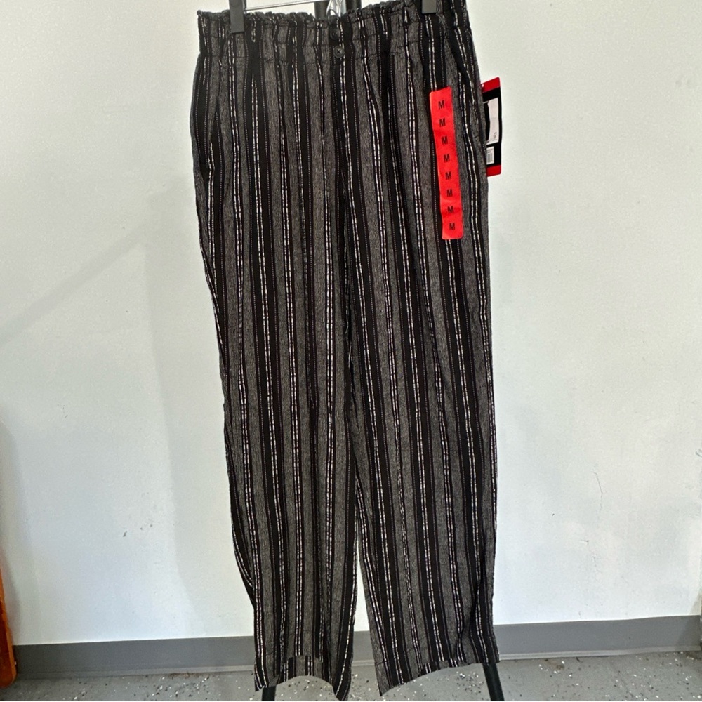 Briggs New York Black and Gray Striped Joggers